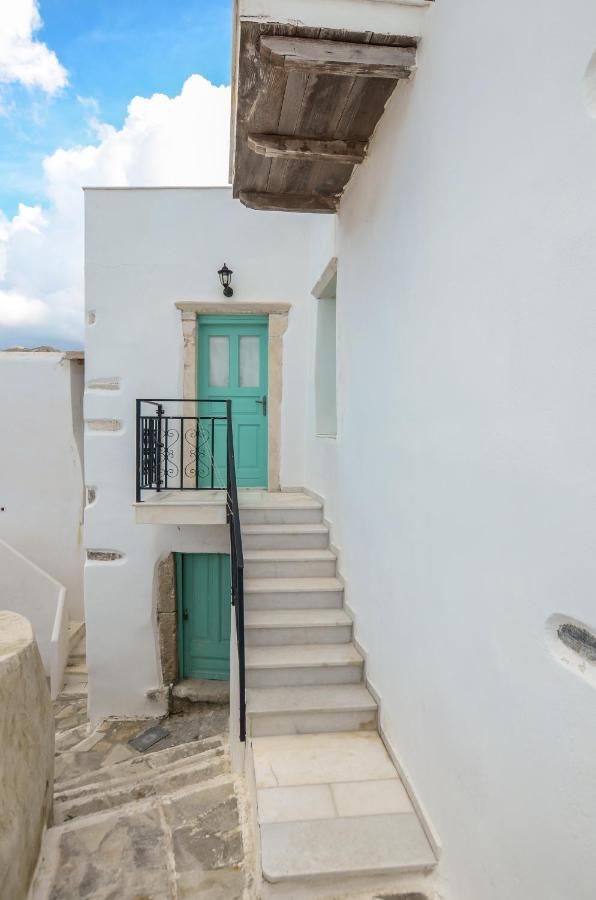 Hotel Anixis Naxos City エクステリア 写真
